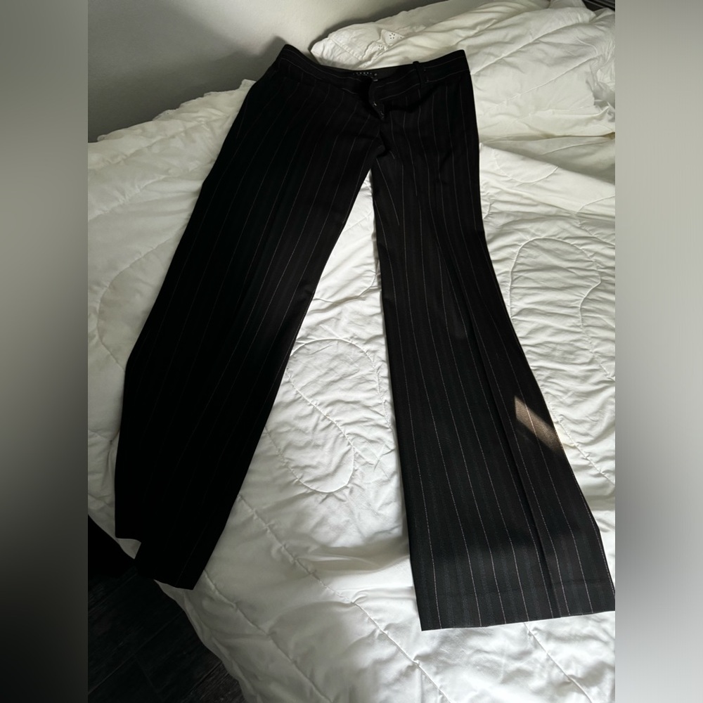 Gorgeous like new French Laundry business pants, size 8